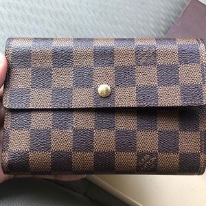 ***sold to LXR & CO***Louis Vuitton Trifold Wallet